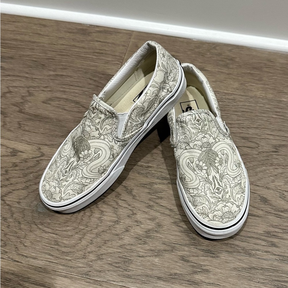 Vans Women's Slip-On Shoes - Cream and Gray - Picture 2 of 4